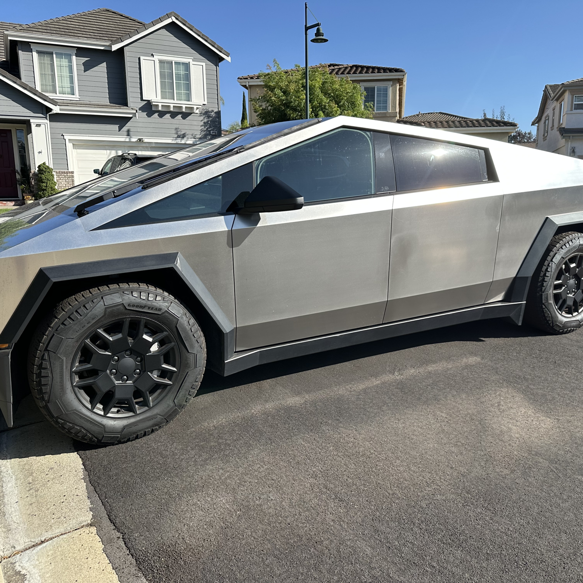 2024 Tesla Cybertruck